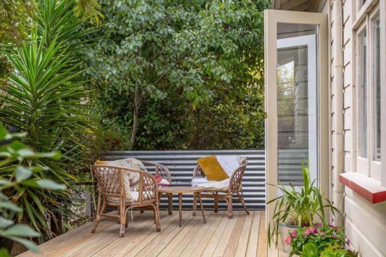 Photo of property in 107 Pembroke Street, Carterton, 5713