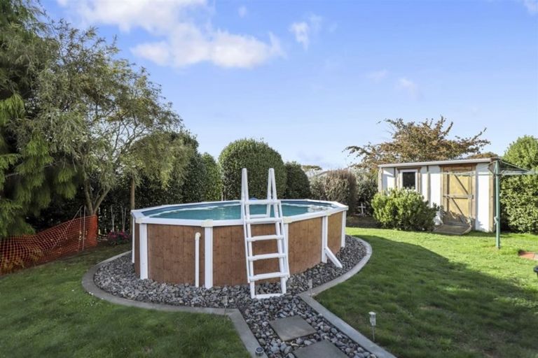 Photo of property in 7a Lloyd Drive, Nawton, Hamilton, 3200