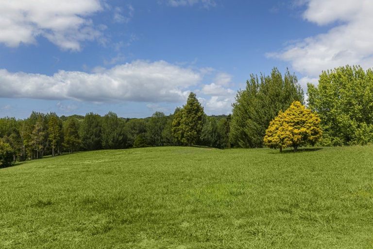 Photo of property in 109 Blackbridge Road, Dairy Flat, Albany, 0794