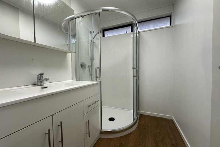 Photo of property in 2/46 Station Road, Pukekohe, 2120