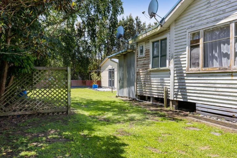 Photo of property in 33 Ngatai Street, Manaia, 4612