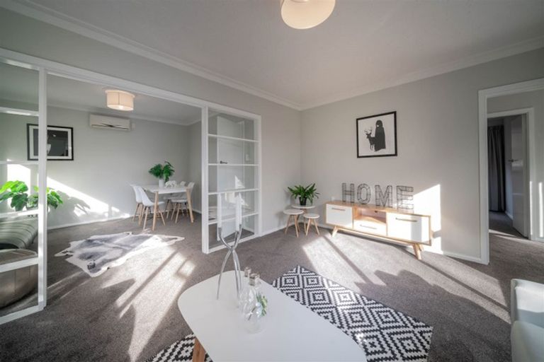 Photo of property in 9 Springbank Street, Bryndwr, Christchurch, 8053