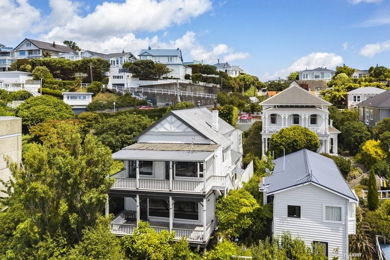 Photo of property in 47 Rawhiti Terrace, Kelburn, Wellington, 6012