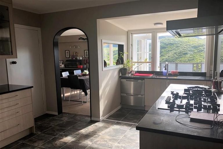 Photo of property in 115 Major Drive, Kelson, Lower Hutt, 5010