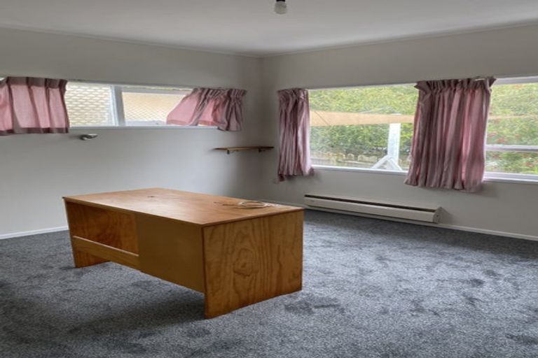 Photo of property in 6 Eban Avenue, Hillcrest, Auckland, 0627