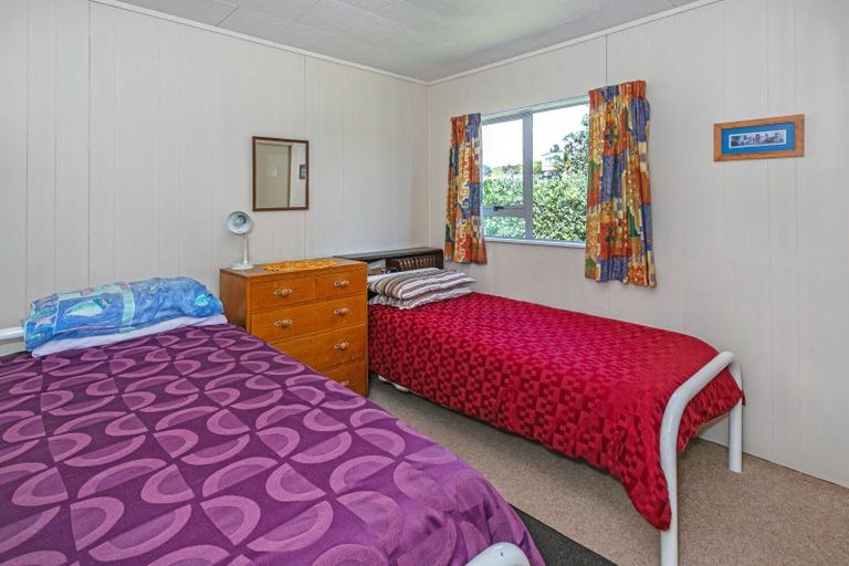 Photo of property in 19a Whiritoa Beach Road, Whiritoa, Whangamata, 3691