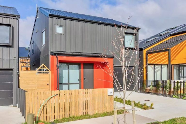 Photo of property in 13 Murray Grey Lane, Karaka, 2580