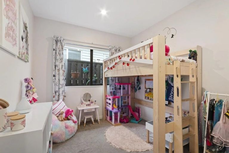 Photo of property in 20 Knoll Rise, Pukekohe, 2120