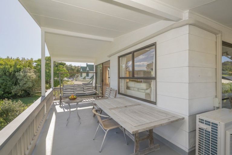 Photo of property in 37 Oyster Drive, Cooks Beach, Whitianga, 3591