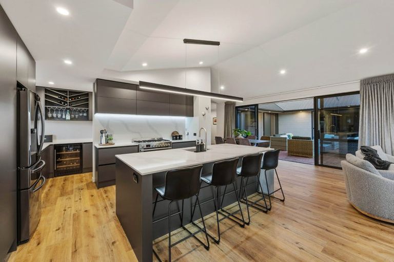 Photo of property in 90d Victoria Avenue, Waiuku, 2123