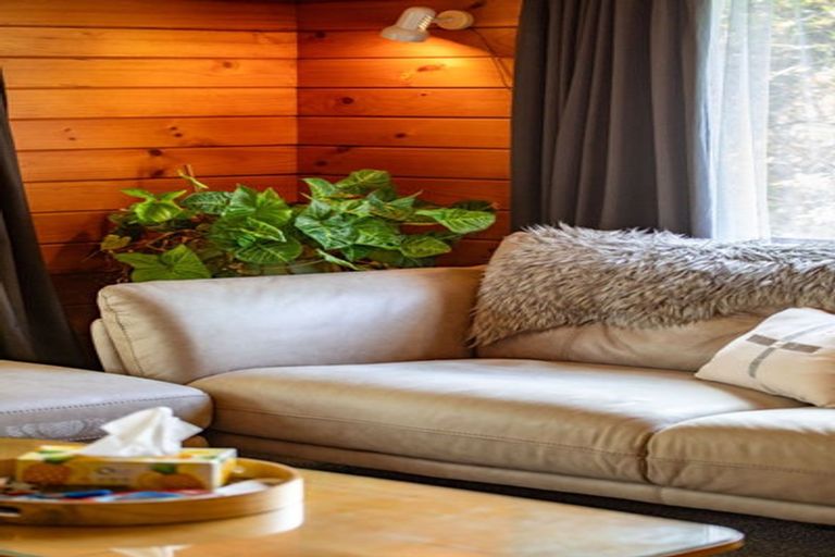 Photo of property in 5 Marlowe Drive, Leamington, Cambridge, 3432