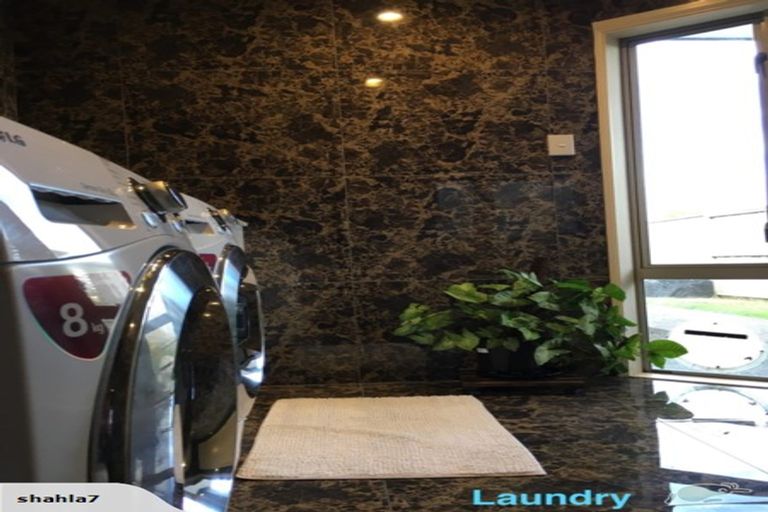 Photo of property in 133 Ruapehu Drive, Fitzherbert, Palmerston North, 4410