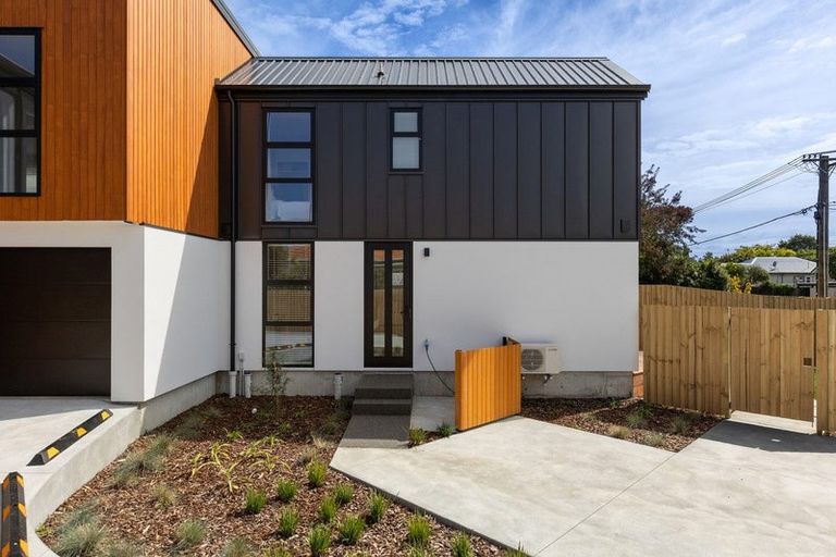 Photo of property in 2/31 Cleveland Street, Edgeware, Christchurch, 8013