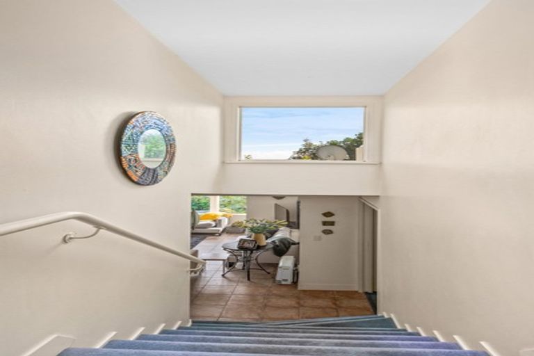 Photo of property in 2 Coleman Terrace, Hospital Hill, Napier, 4110