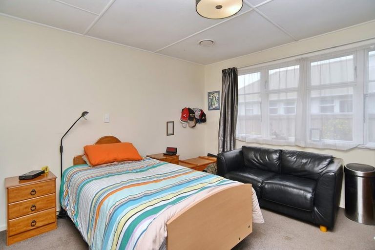 Photo of property in 17 Uxbridge Street, Northcote, Christchurch, 8052