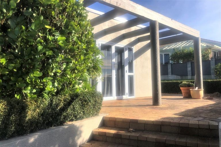 Photo of property in 3 Munro Place, Flagstaff, Hamilton, 3210