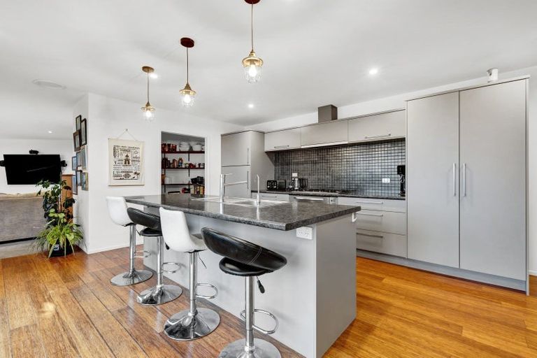 Photo of property in 790 Otaraoa Road, Tikorangi, Waitara, 4383