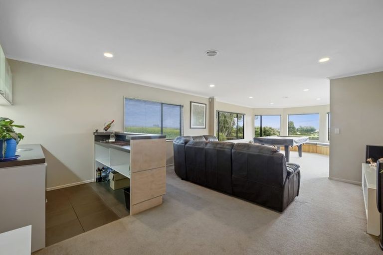 Photo of property in 110 Upland Road, Tarurutangi, New Plymouth, 4372