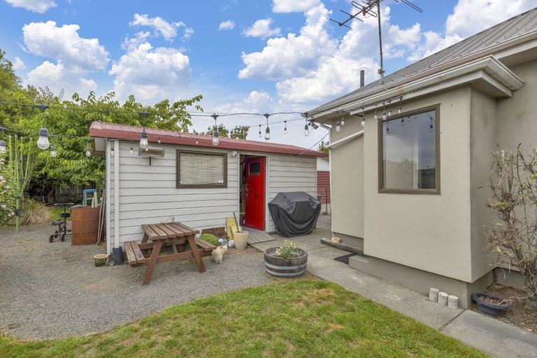 Photo of property in 37 Halswell Road, Hillmorton, Christchurch, 8025