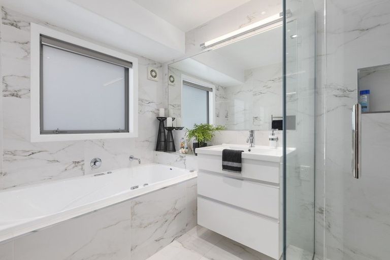 Photo of property in 198b Marine Parade, Mount Maunganui, 3116