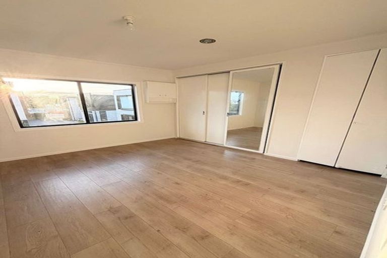 Photo of property in 38 Kenderdine Road, Papatoetoe, Auckland, 2025