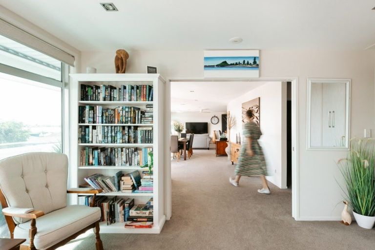 Photo of property in Palm Cove Apartments, 302/6 Tawa Street, Mount Maunganui, 3116