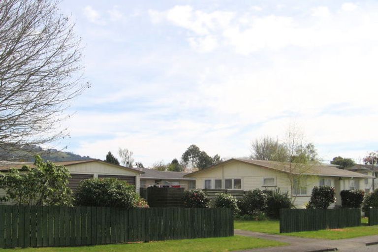 Photo of property in 1 Minerva Place, Sunnybrook, Rotorua, 3015