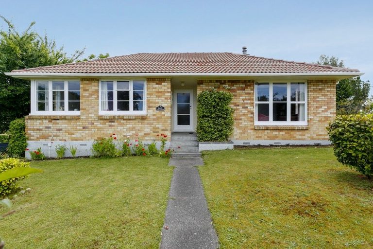 Photo of property in 5 Nikau Street, Wairakei, Taupo, 3332