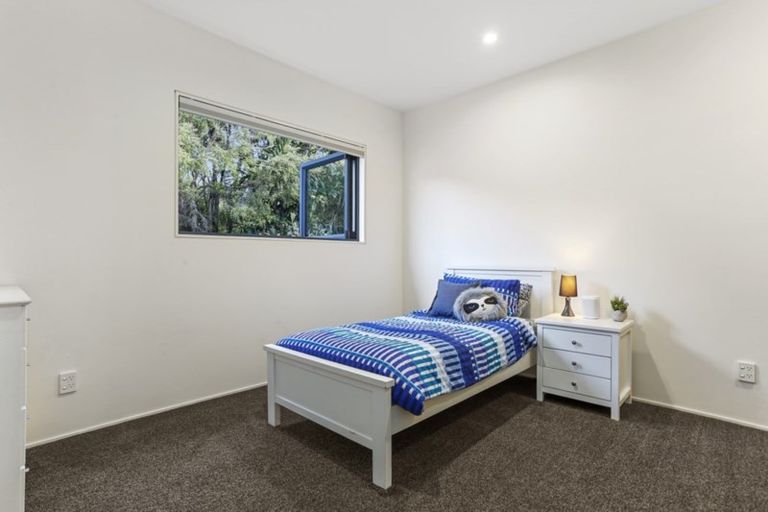 Photo of property in 36c Kewa Road, Albany Heights, Auckland, 0632