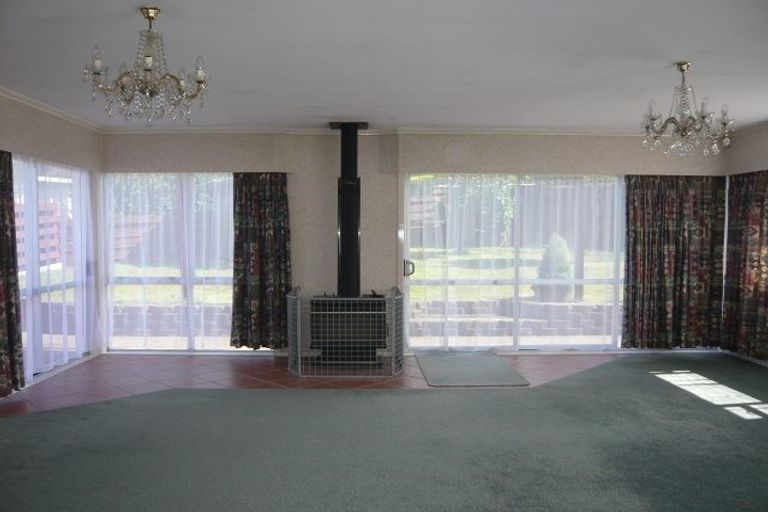 Photo of property in 1 Kenilworth Place, Dinsdale, Hamilton, 3204