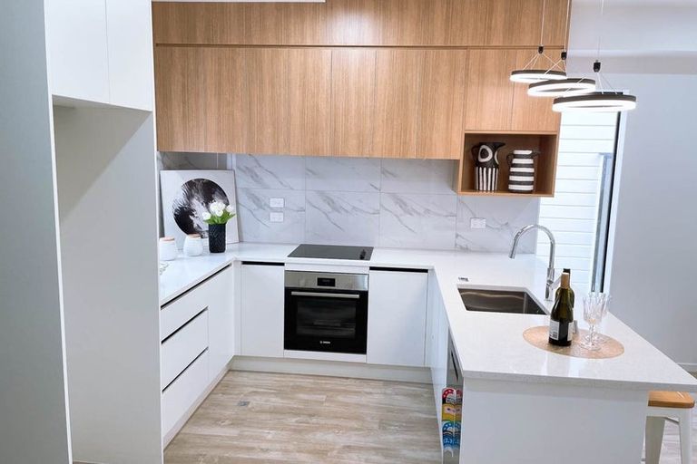 Photo of property in 9/55 Patons Road, Howick, Auckland, 2014