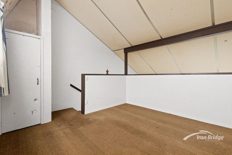 Photo of property in 29i Springs Road, Parakai, 0830