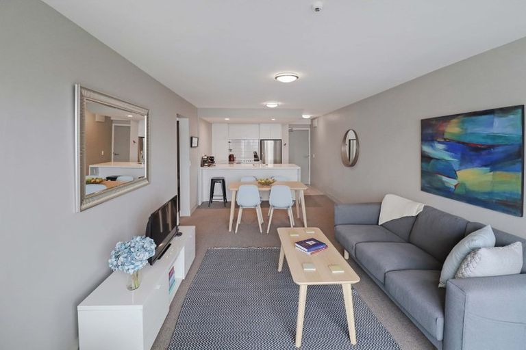 Photo of property in The Capital, 18/370 Oriental Parade, Oriental Bay, Wellington, 6011
