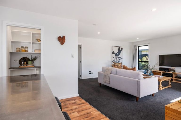 Photo of property in 18 Merino Street, Marshland, Christchurch, 8083