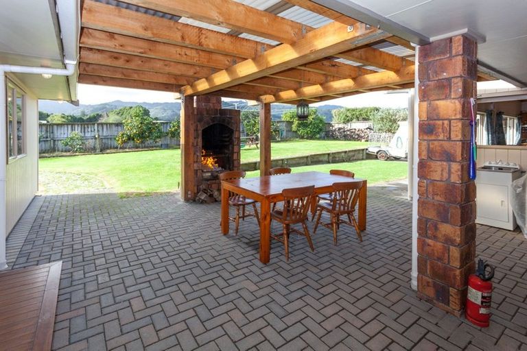 Photo of property in 13 Koromiko Drive, Coromandel, 3506