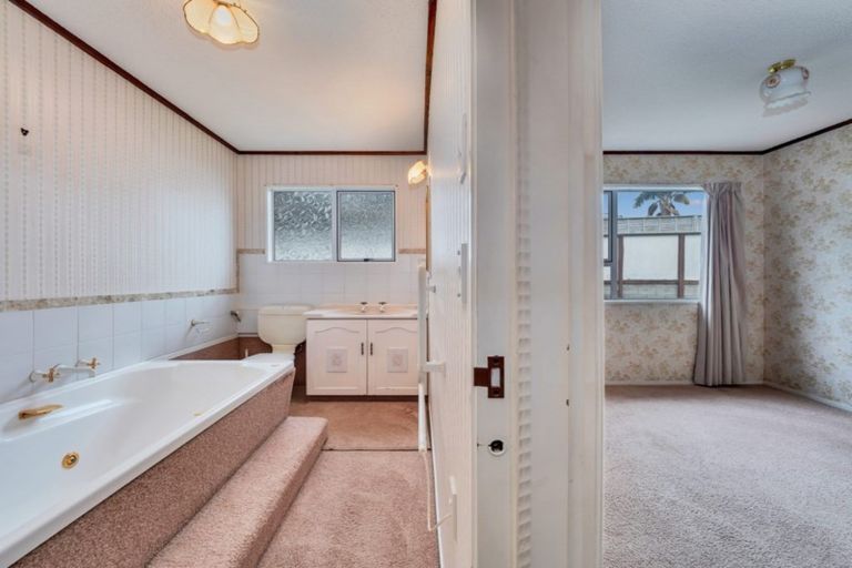 Photo of property in 8 Bellfield Place, Bethlehem, Tauranga, 3110