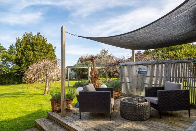 Photo of property in 36 Papawai Road, Greytown, 5794