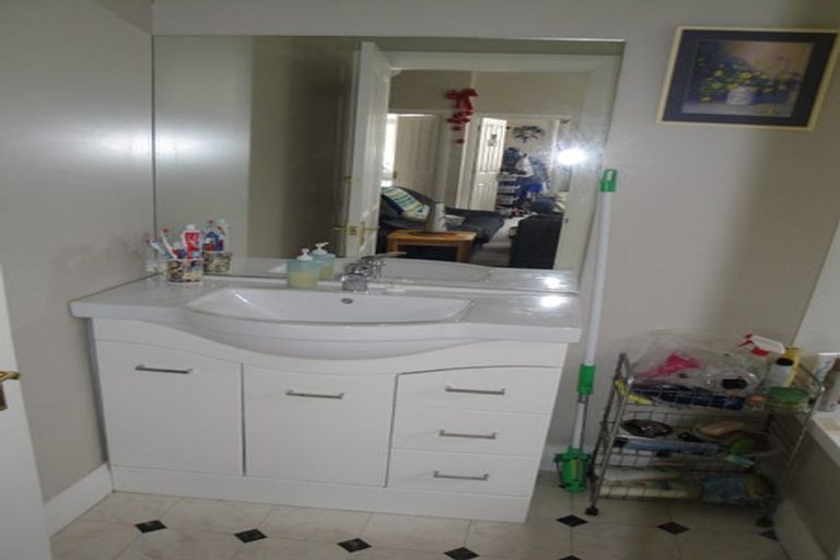 Photo of property in 336 The Terrace, Te Aro, Wellington, 6011