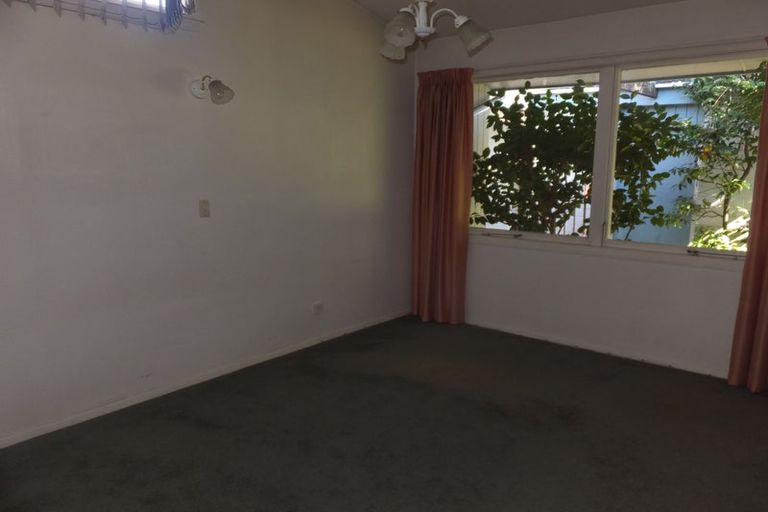 Photo of property in 22 Powell Crescent, Ilam, Christchurch, 8041