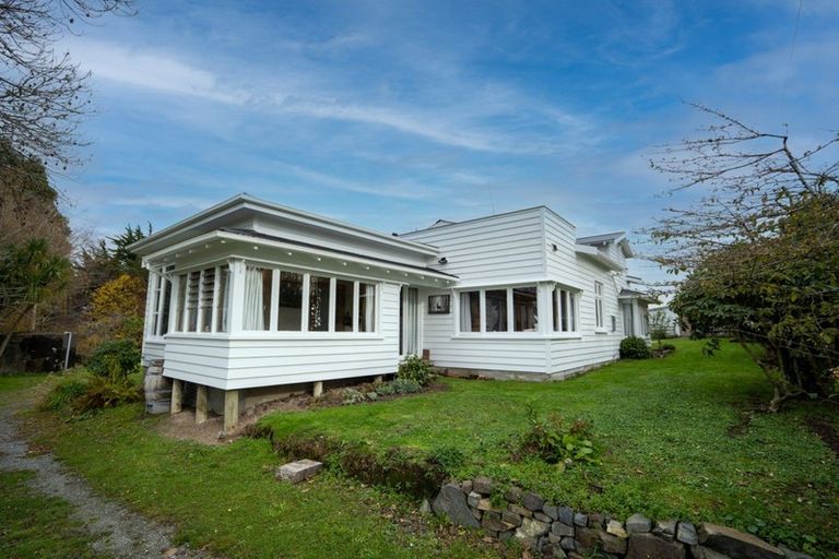 Photo of property in 25 Brown Road, Browns, Winton, 9782