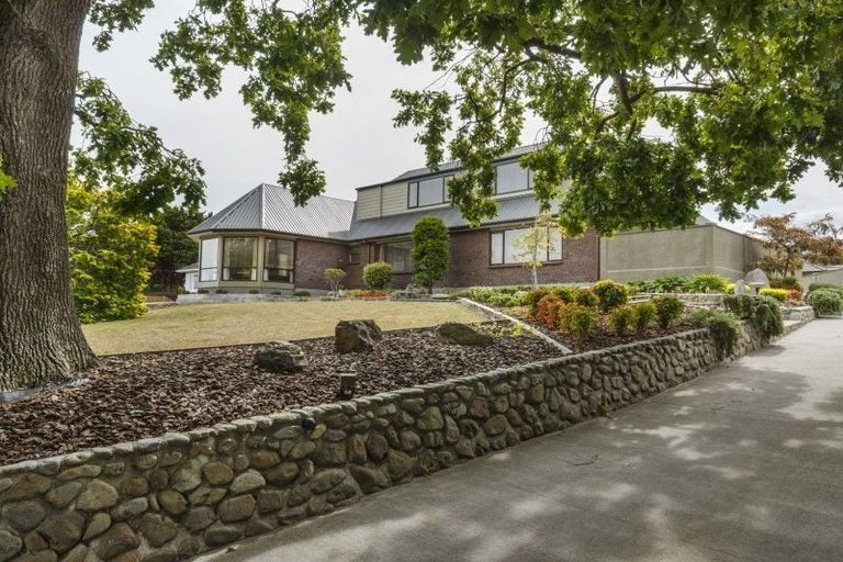 Photo of property in 37 East Street, Terrace End, Palmerston North, 4410