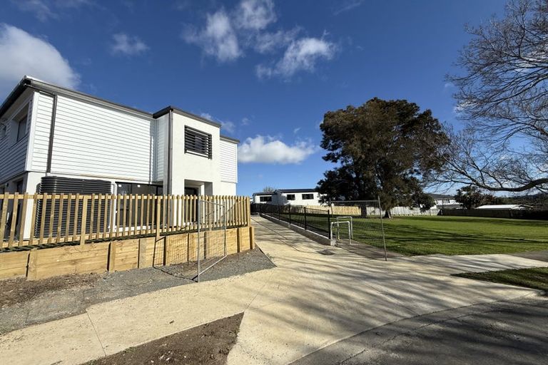 Photo of property in 19 Yeoman Place, Howick, Auckland, 2014