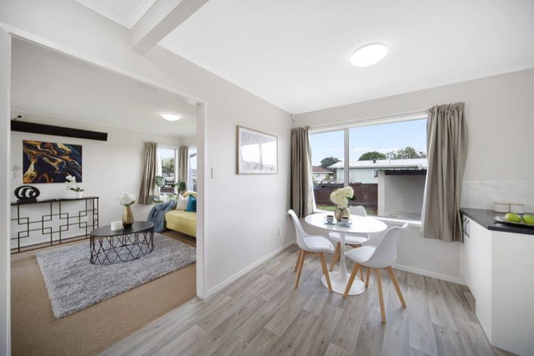 Photo of property in 46 Cottingham Crescent, Mangere East, Auckland, 2024