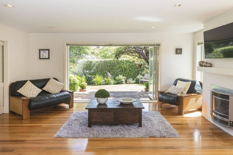 Photo of property in 21 Rutherglen Avenue, Ilam, Christchurch, 8041