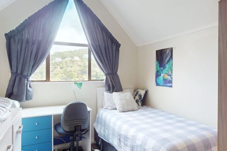 Photo of property in 51 David Crescent, Karori, Wellington, 6012