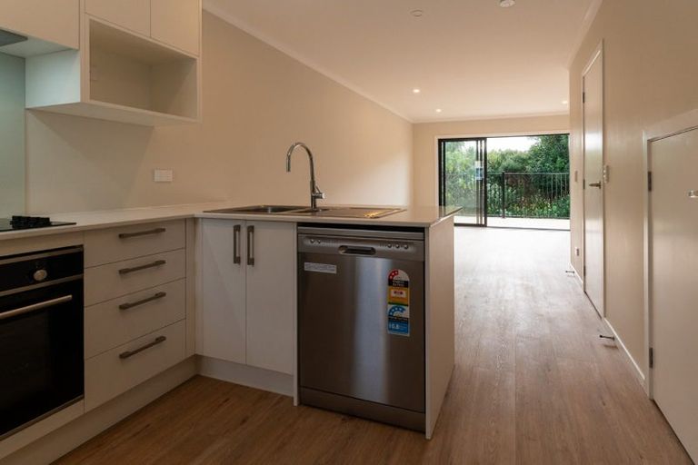 Photo of property in 2/125b Metcalfe Road, Ranui, Auckland, 0612