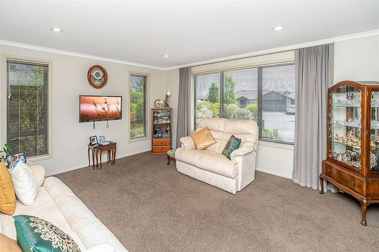 Photo of property in 24 Tallentire Crescent, Huntington, Hamilton, 3210