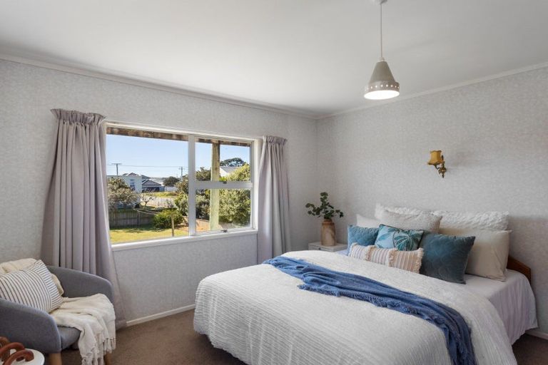 Photo of property in 1285 Papamoa Beach Road, Papamoa Beach, Papamoa, 3118