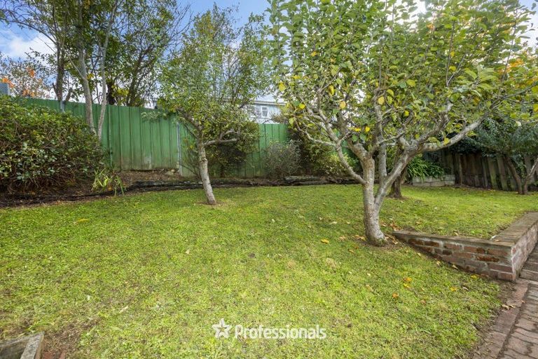 Photo of property in 55 Norana Road, Timberlea, Upper Hutt, 5018