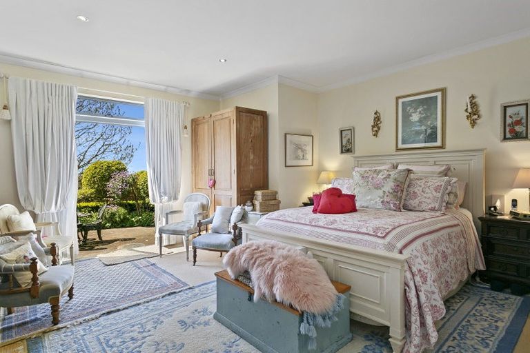 Photo of property in 11 Glen Mohr, Acacia Bay, Taupo, 3385